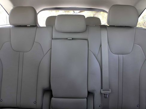 New 2026 Kia Sorento S w/ S Panoramic Sunroof Package image 50