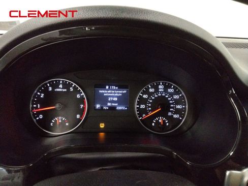 Used 2023 Kia Seltos S image 18