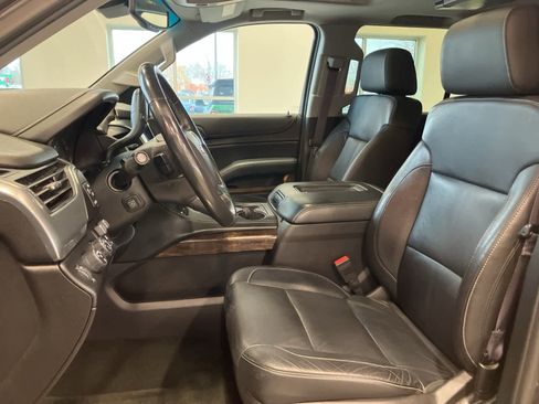Used 2015 Chevrolet Tahoe LT w/ Luxury Package image 12