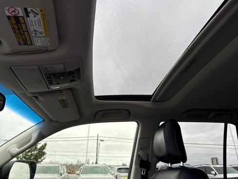 Used 2014 Lexus GX 460 Luxury image 31