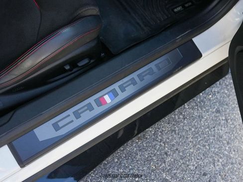 Used 2017 Chevrolet Camaro ZL1 image 23