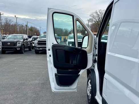 Used 2017 RAM ProMaster 1500 w/ Premium Appearance Group image 14