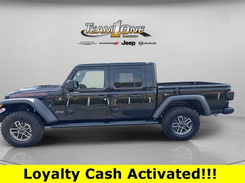 New 2025 Jeep Gladiator Mojave w/ Convenience Group image 5