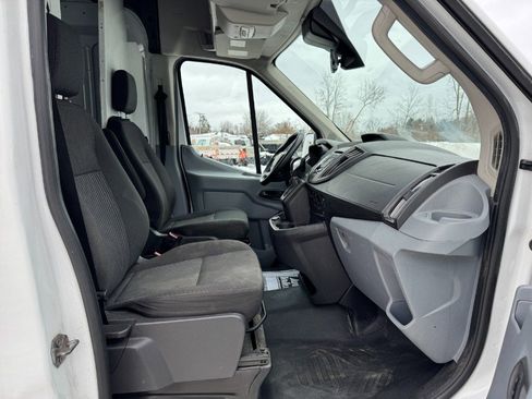Used 2018 Ford Transit 250 148 High Roof image 18