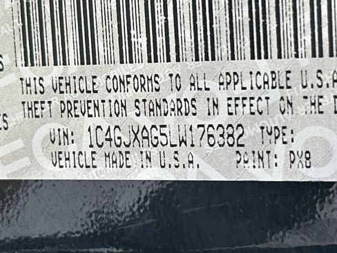 Used 2020 Jeep Wrangler Sport AWD/4WD image 29