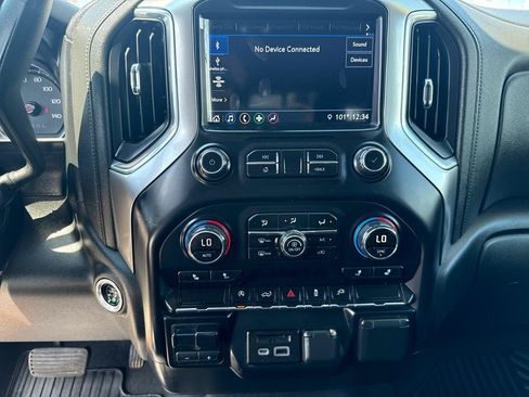 Used 2019 Chevrolet Silverado 1500 LT w/ All-Star Edition AWD/4WD image 17