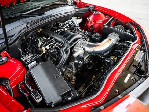 Used 2010 Chevrolet Camaro SS w/ RS Package image 26