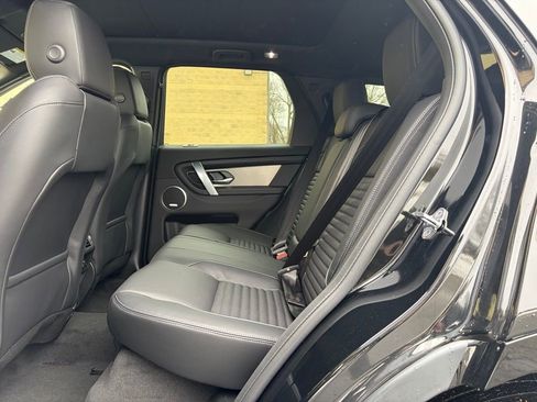 New 2026 Land Rover Discovery Sport Landmark image 12