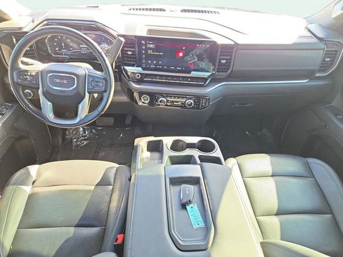 Used 2024 GMC Sierra 1500 SLT image 21