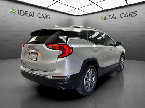 Used 2018 GMC Terrain SLT w/ Preferred Package FWD image 5