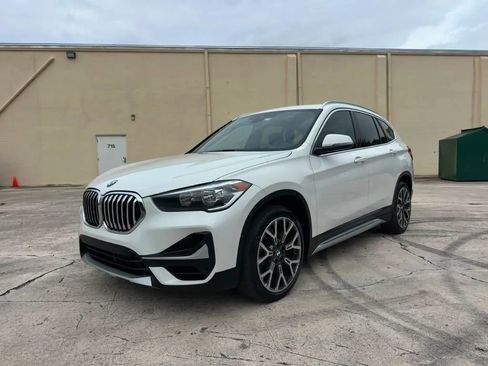 Used 2021 BMW X1 sDrive28i w/ Convenience Package FWD image 1