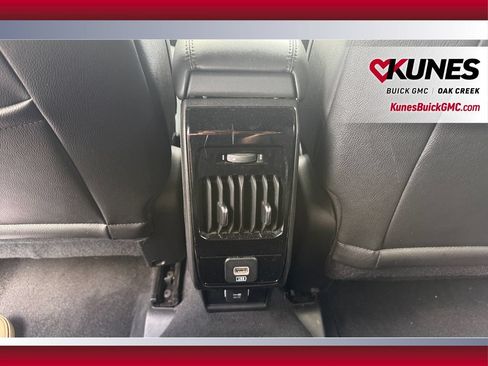 Used 2025 Jeep Compass Limited AWD/4WD image 36