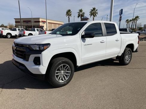 Used 2023 Chevrolet Colorado LT w/ LT Convenience Package II image 1