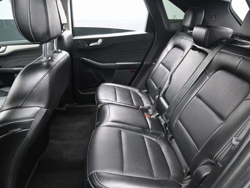 Used 2022 Ford Escape SEL w/ Technology Package image 29