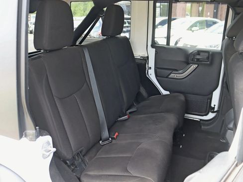 Used 2015 Jeep Wrangler Unlimited Sport w/ Quick Order Package 24S AWD/4WD image 25