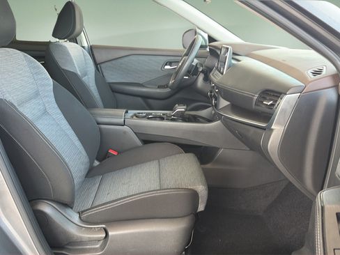 Certified 2023 Nissan Rogue SV AWD/4WD image 11