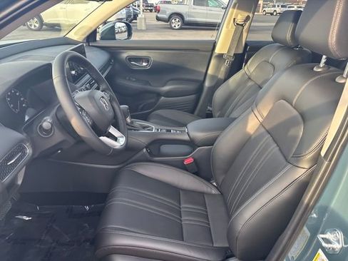 New 2026 Honda HR-V EX-L image 9