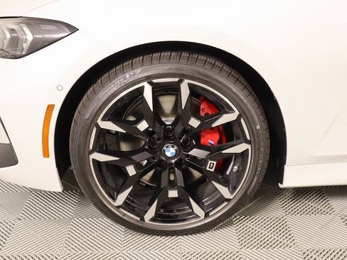 New 2025 BMW 330i xDrive 330i xDrive w/ M Sport Package image 19
