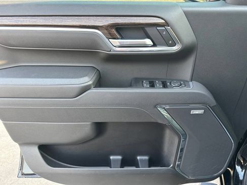 Certified 2026 GMC Sierra 1500 Elevation w/ Elevation Premium Package AWD/4WD image 15