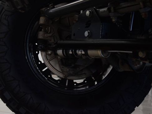Used 2018 Jeep Wrangler Unlimited Sport S AWD/4WD image 23