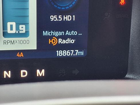 Used 2024 Ford Bronco Outer Banks w/ Sasquatch Package AWD/4WD image 18