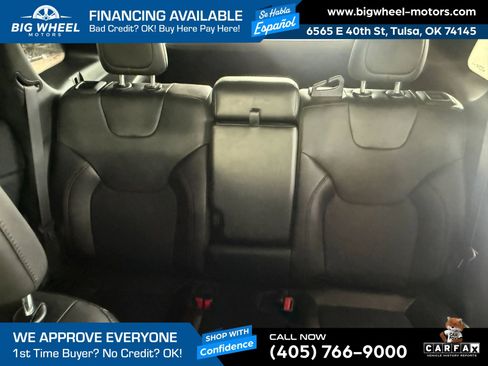 Used 2022 Jeep Cherokee Trailhawk w/ Sound & Nav Group AWD/4WD image 16