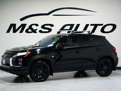 Used 2025 Mitsubishi Outlander Sport AWD image 4