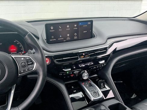 Used 2023 Acura MDX SH-AWD w/ Advance Package image 7