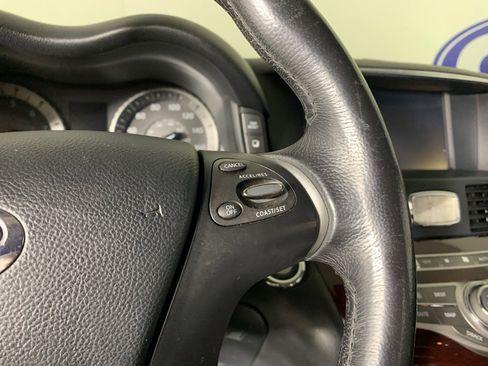 Used 2015 INFINITI Q70 3.7 image 20