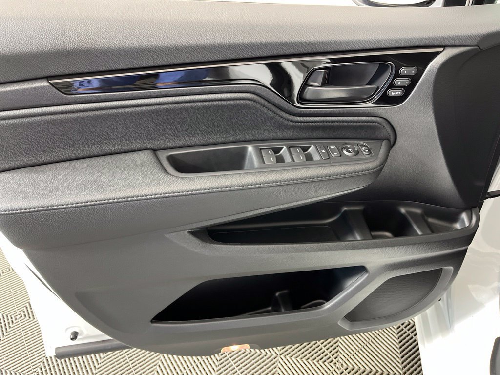 Certified 2026 Honda Odyssey Touring image 33