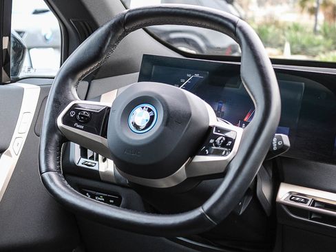 Certified 2024 BMW iX xDrive50 w/ Sport Package AWD/4WD image 15