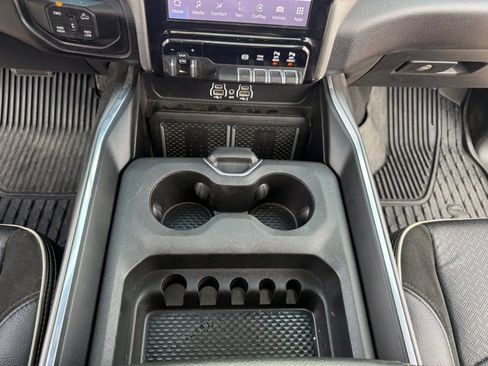 Used 2025 RAM 2500 Laramie image 27