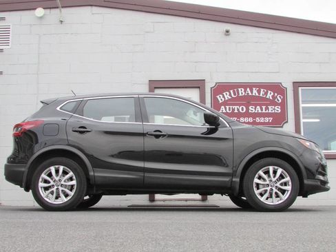 Used 2020 Nissan Rogue Sport S w/ Appearance Package image 7