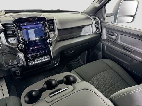 New 2026 RAM 3500 Tradesman AWD/4WD image 22