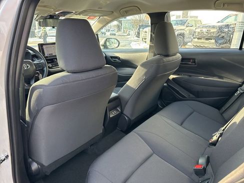 Certified 2025 Toyota Corolla LE image 21