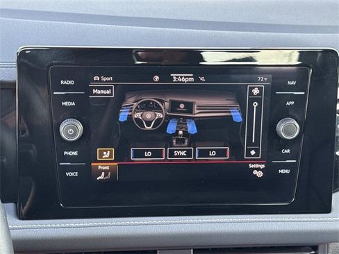 Used 2025 Volkswagen Jetta SEL image 13