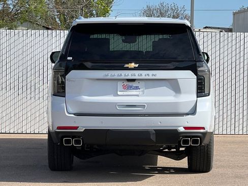 New 2026 Chevrolet Suburban High Country AWD/4WD image 5