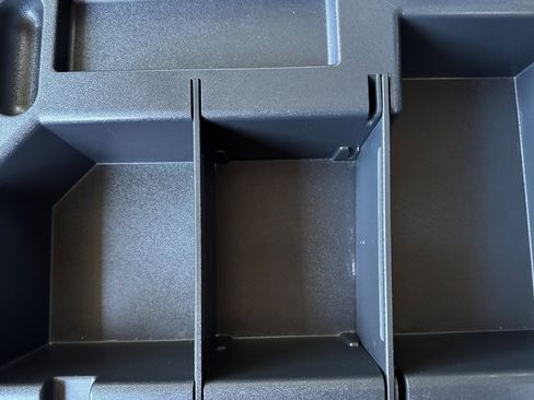 Used 2022 Nissan Titan SV image 31