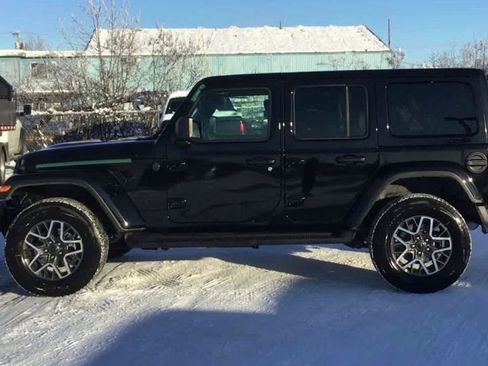 New 2026 Jeep Wrangler Sahara image 5