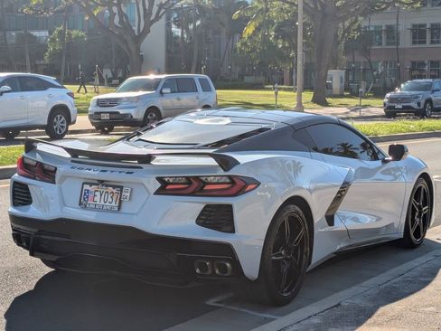 Used 2023 Chevrolet Corvette Stingray Coupe w/ 1LT image 10