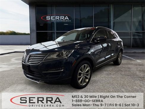 Used 2017 Lincoln MKC Select w/ Select Plus Package image 1