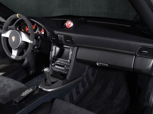 Used 2011 Porsche 911 GT3 RS RWD image 15