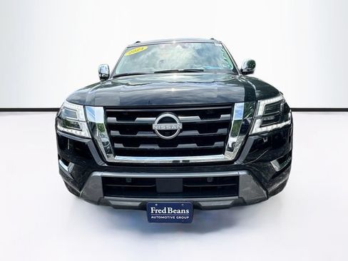 Used 2024 Nissan Armada Platinum w/ Captain's Chairs Package AWD/4WD image 2