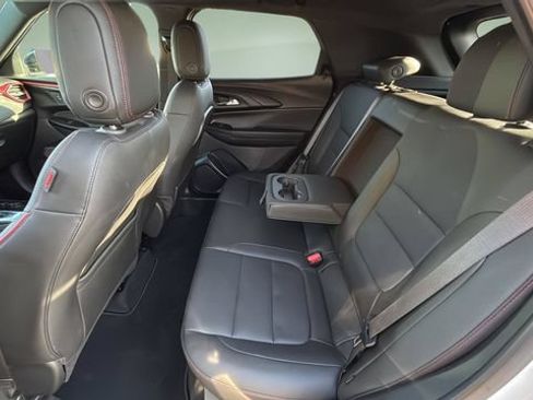 Used 2024 Chevrolet TrailBlazer RS w/ Driver Confidence Package FWD image 19