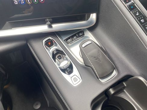 Used 2020 Chevrolet Corvette Stingray Preferred Cpe w/ 2LT Preferred Equipment Group RWD image 24