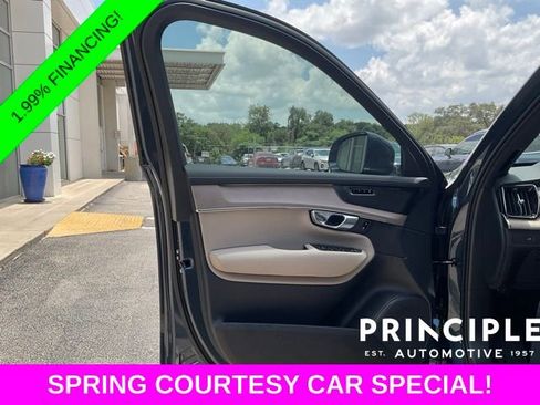 New 2026 Volvo XC90 B6 Plus w/ Protection Package Premier AWD/4WD image 29
