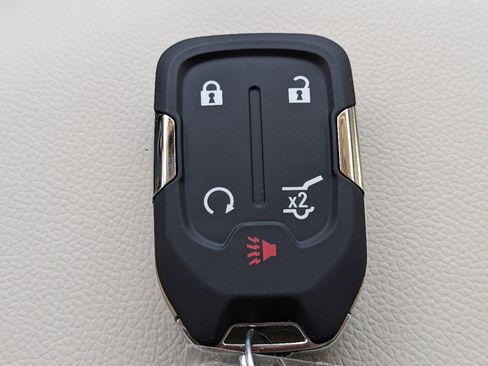 Used 2023 GMC Acadia Denali w/ Denali Technology Package image 28