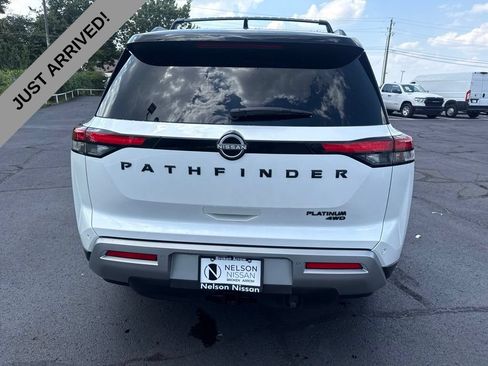 Certified 2025 Nissan Pathfinder Platinum AWD/4WD image 6
