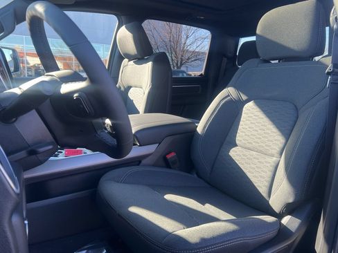 New 2026 RAM 1500 Big Horn AWD/4WD image 15