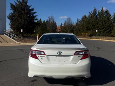 Used 2012 Toyota Camry SE image 7